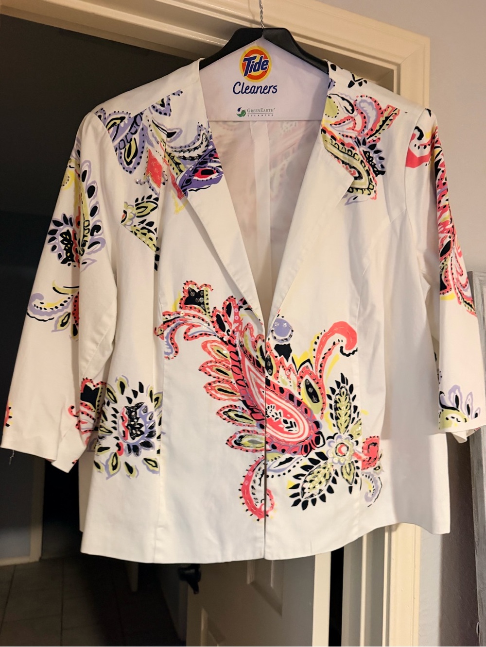 Trenz Woman Ivory Paisley Sequin Jacket 3X Open Front Blazer